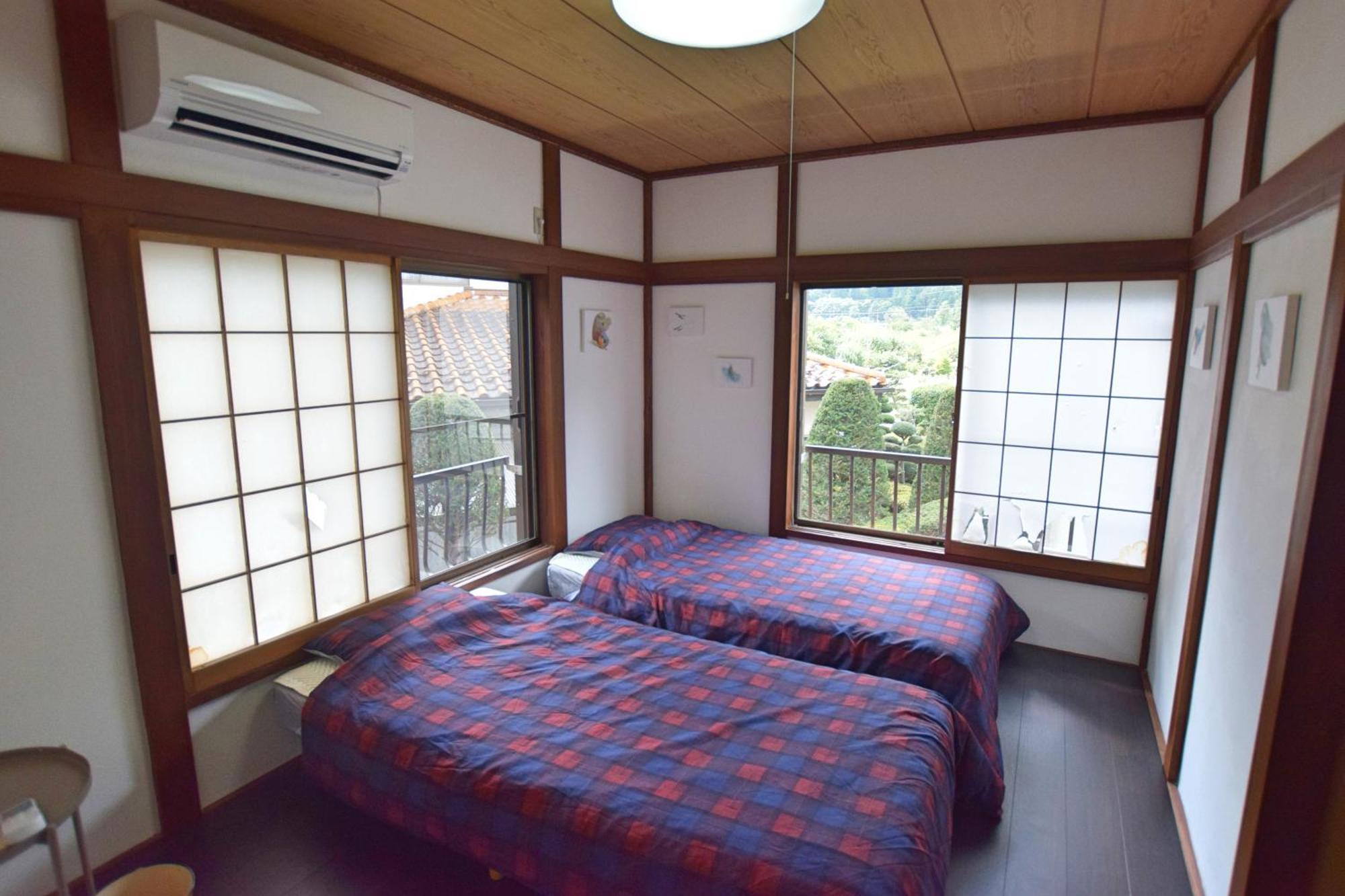 Gate Yamanashi Tsuru Villa Екстериор снимка